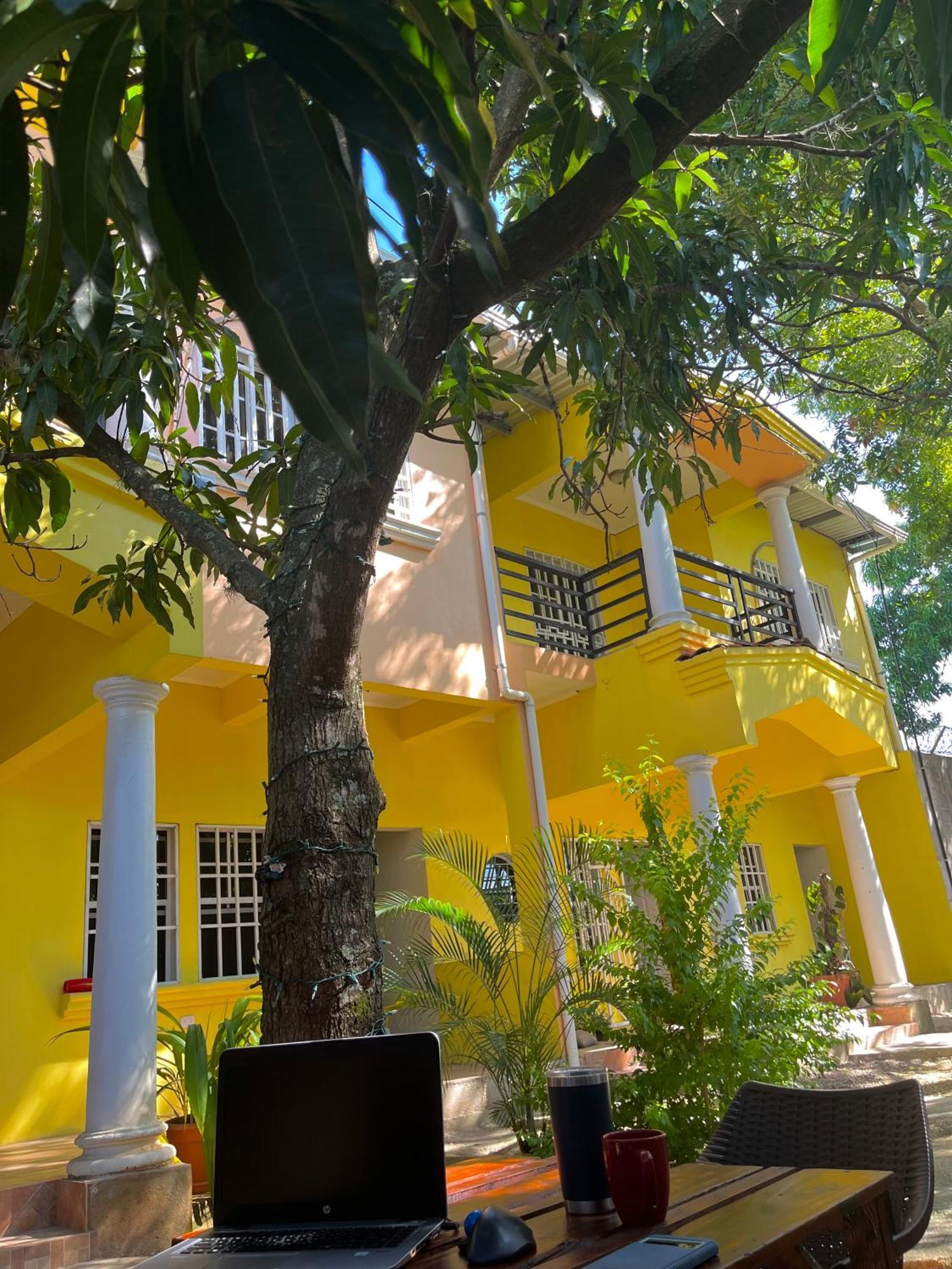Mangohosting Hotel Comayagua Buitenkant foto