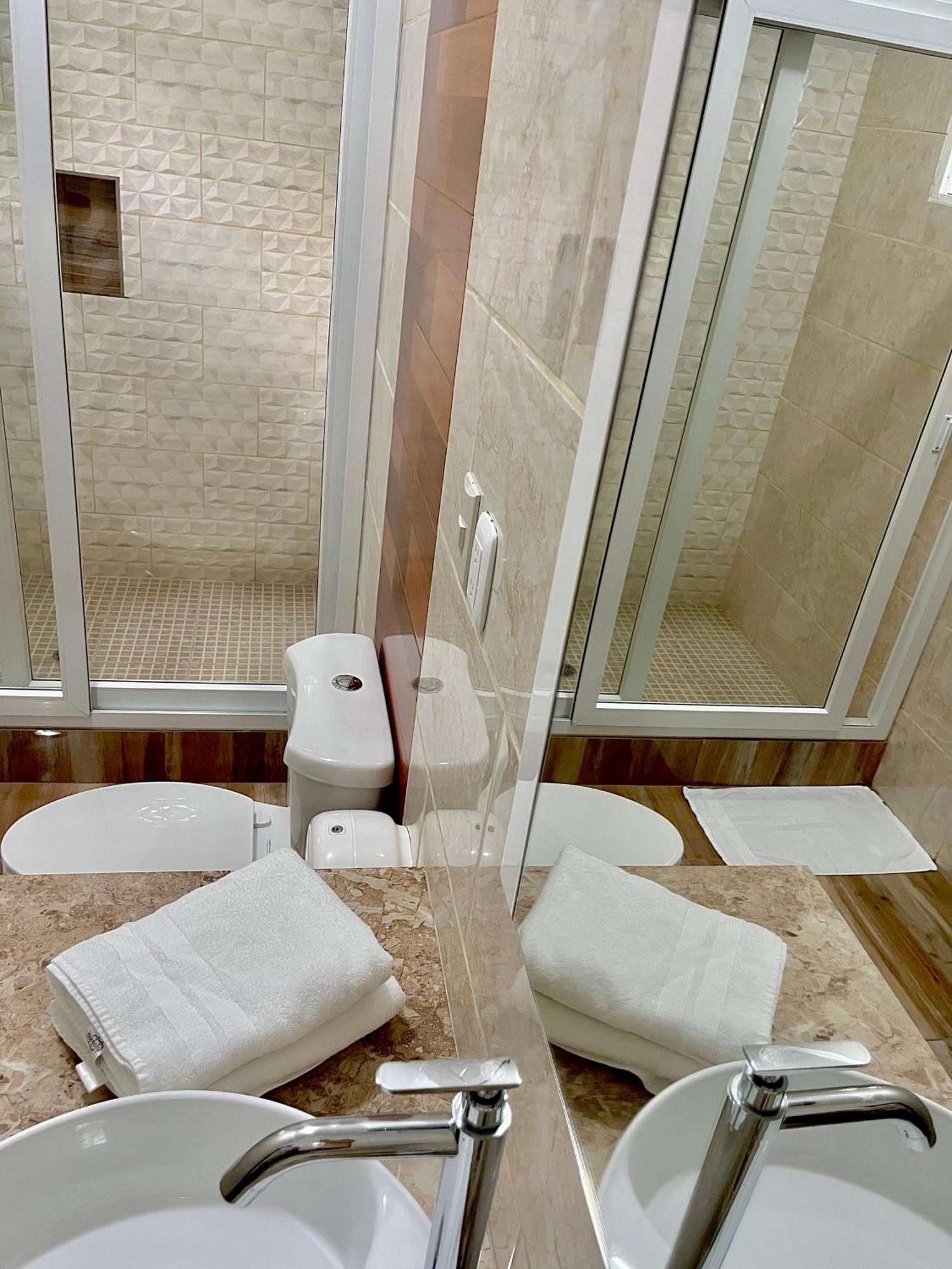 Mangohosting Hotel Comayagua Buitenkant foto